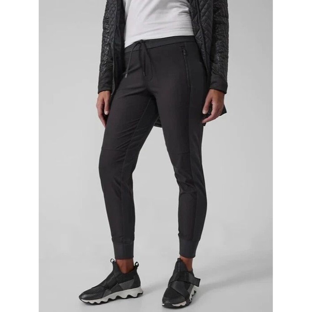 Athleta Headlands Hybrid Trek Jogger Pants Womens 4 Black Pull On Stretch